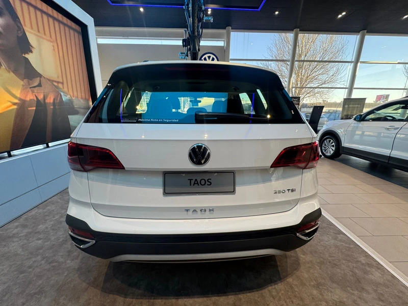 Volkswagen Taos