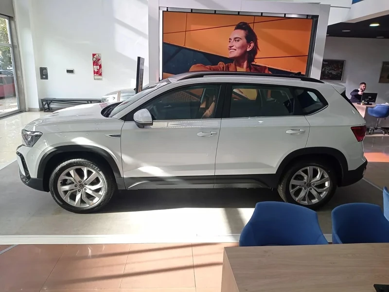 Volkswagen Taos
