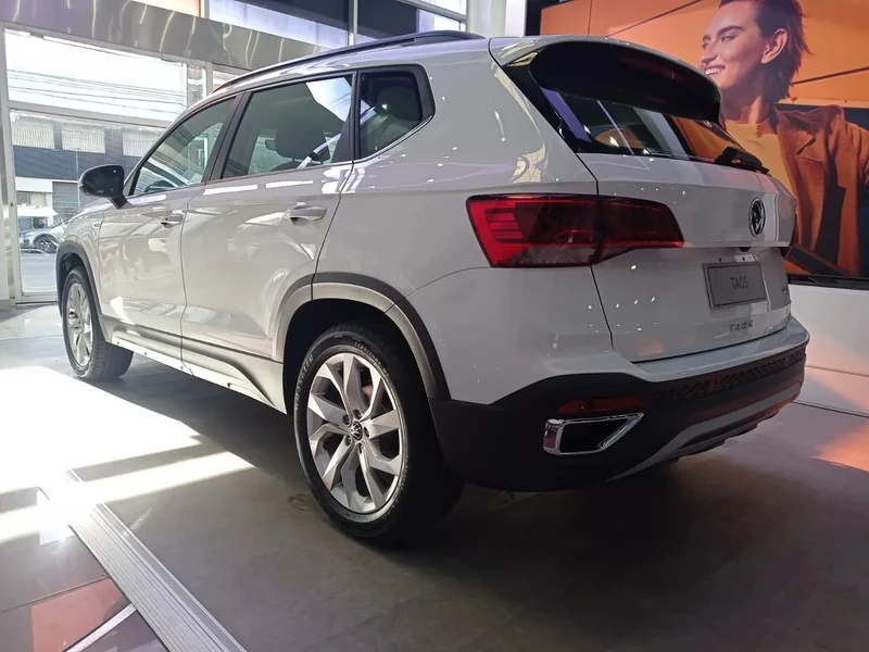 Volkswagen Taos