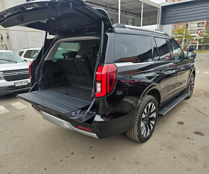Ford Expedition
