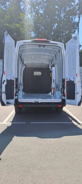 Ford Transit Furgón