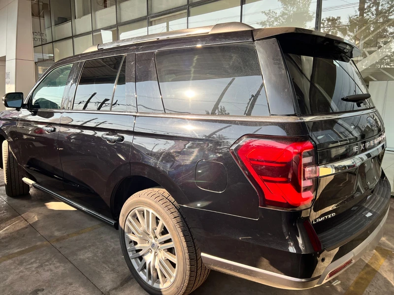 Ford Expedition