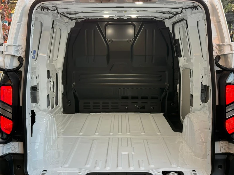 Ford E-Transit Chasis
