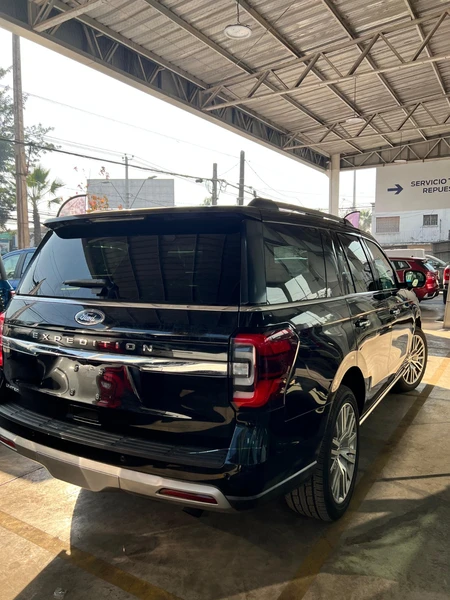 Ford Expedition