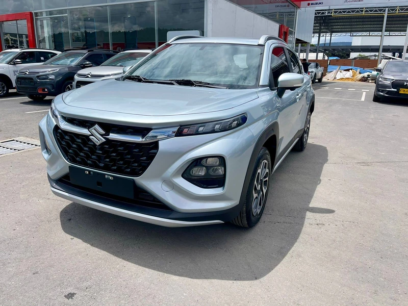 Suzuki Fronx Híbrida