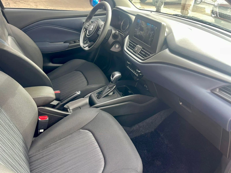 Suzuki Baleno Cross