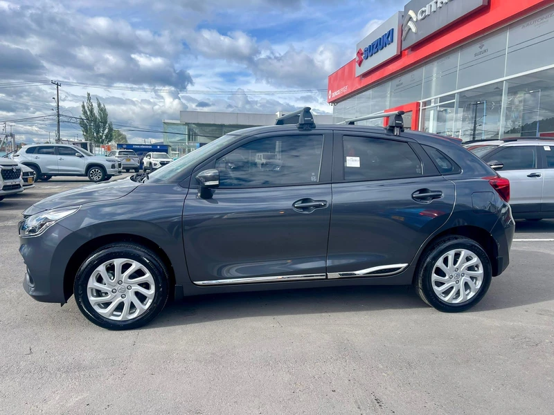 Suzuki Baleno Cross