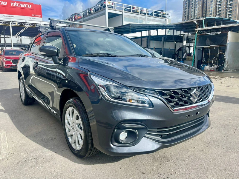 Suzuki Baleno Cross