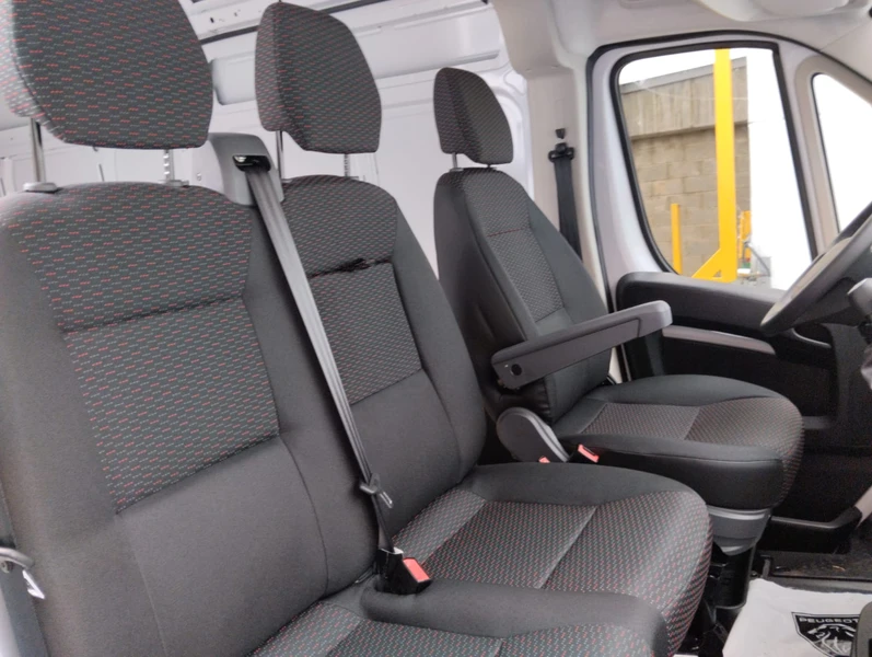 Peugeot Boxer Cargo