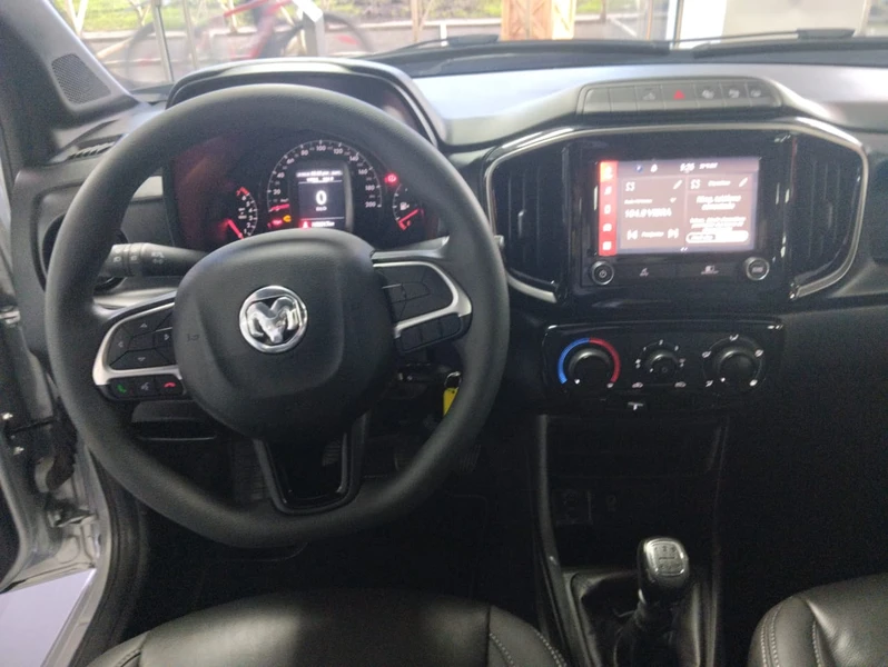 RAM 700