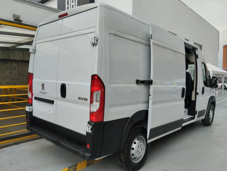Peugeot Boxer Cargo